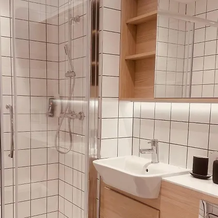 2 Bed Brand New Prestige Apartment In City Centre Birmingham Exterior photo