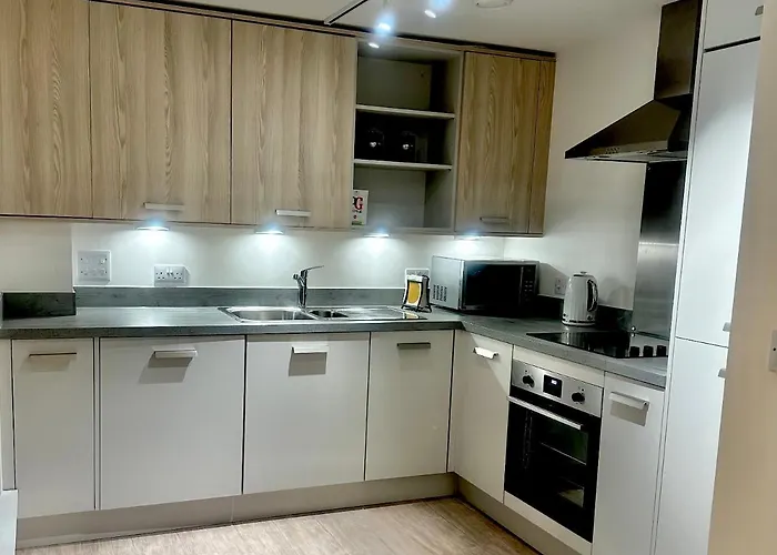 2 Bed Brand New Prestige Apartment In City Centre