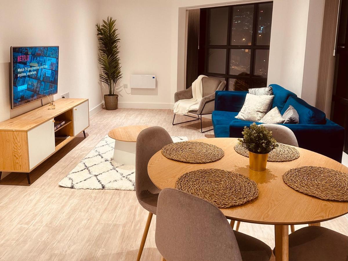 Apartment 2 Bed Brand New Prestige In Centre Birmingham